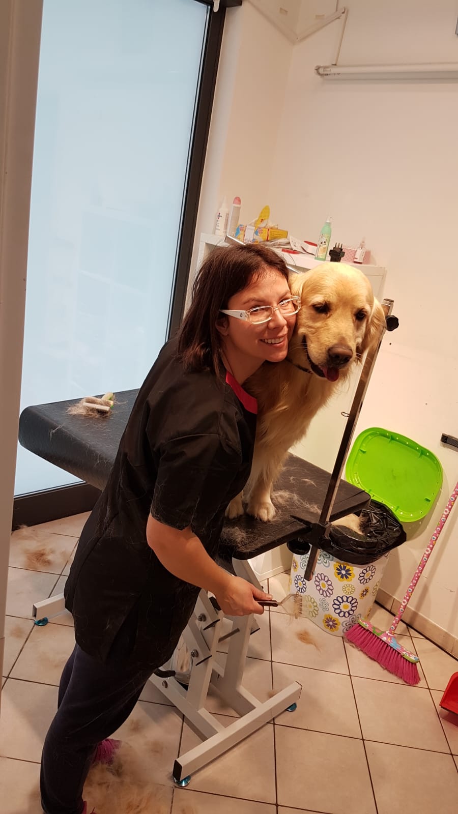 Rossella con un animale — servizio personalizzato