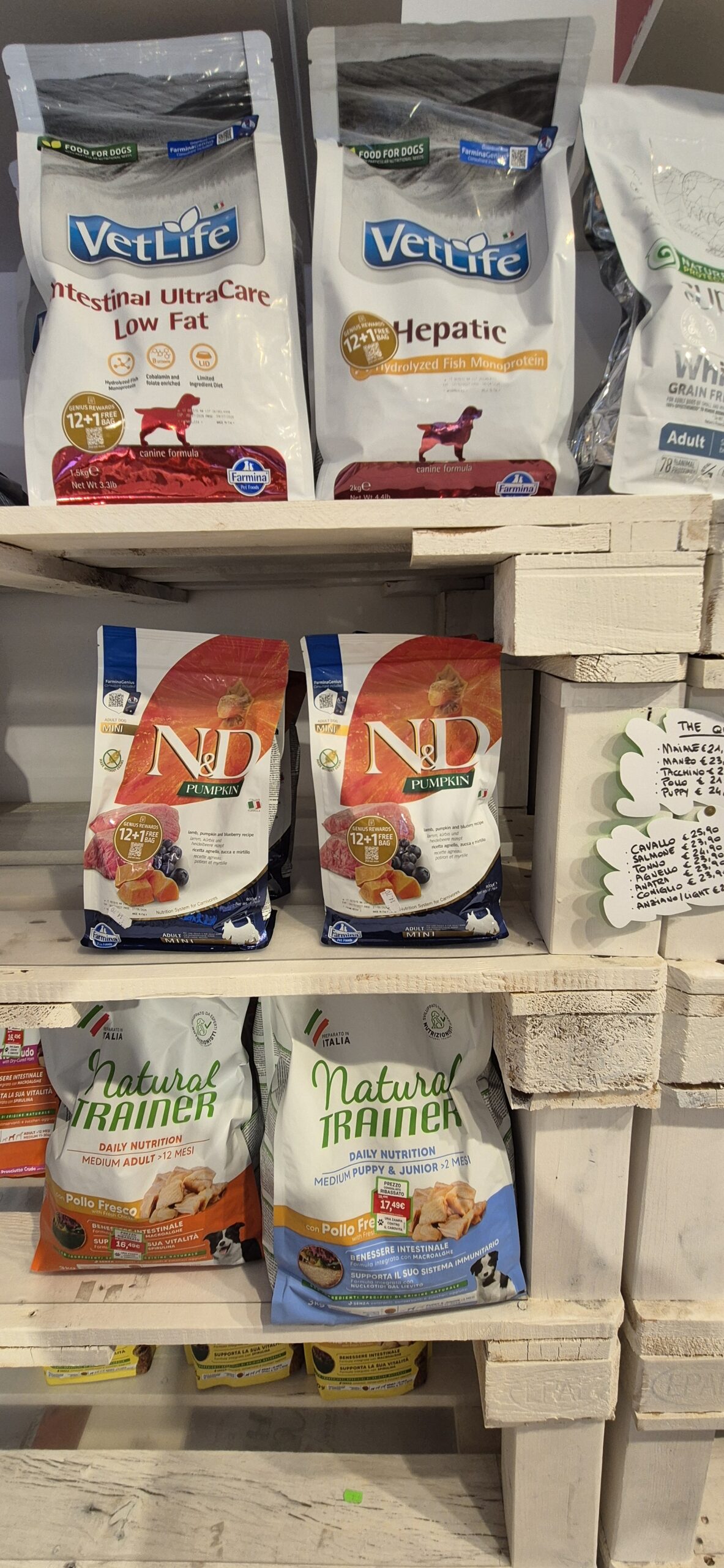 Reparto alimenti Pet's Home Caorle - foto 8